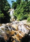 80m Wasserfall Na Muang