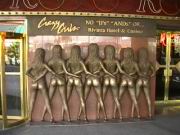 Eingang Riviera Hotel